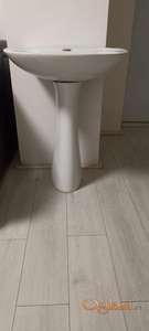 Lavabo sa postoljem